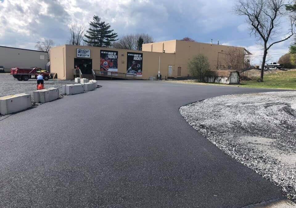 Asphalt Driveway Repair Paving Expert – Willie’s Paving